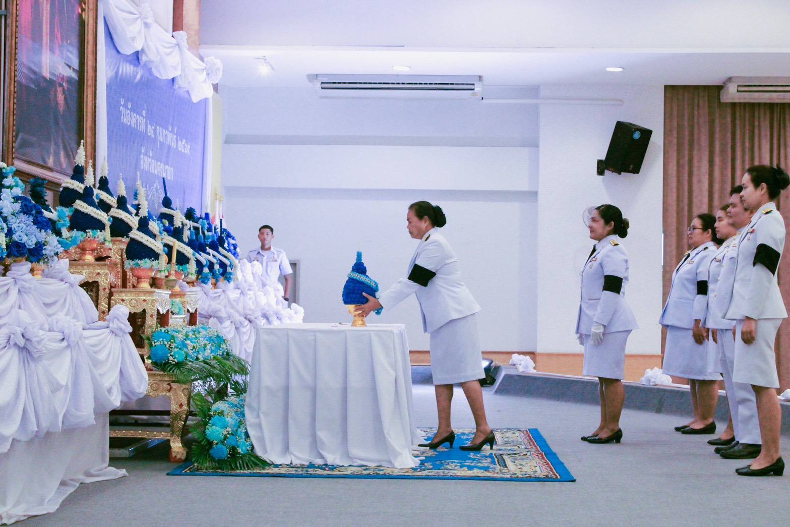 “ผู้ตรวจณัฐนิช” นำบุคลากร ศพช.นครนายก ร่วมงานรัฐพิธีวันที่ระลึก "พระบาทสมเด็จพระพุทธเลิศหล้านภาลัย" น้อมรำลึกพระกษัตริย์นักกวีแห่งกรุงรัตนโกสินทร์